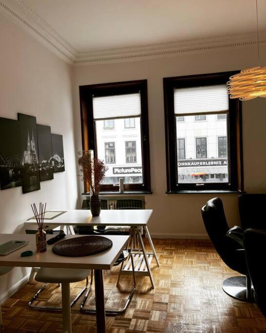 Exklusive Wohnung Mitten Im Schoensten Viertel Bremen Bagian luar foto